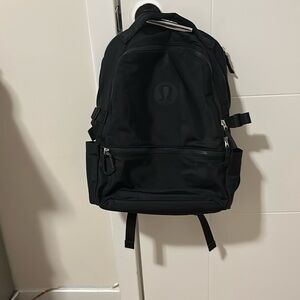 COPY - Lululemon New Crew Backpack 22L